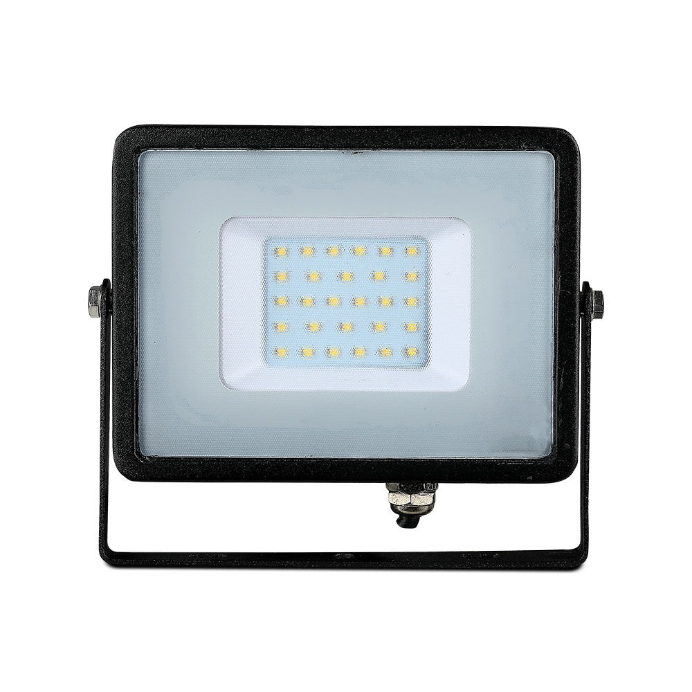 30W Naświetlacz LED SMD / Chip SAMSUNG / Przewód: 1m / Barwa:4000K / Obudowa: Czarna