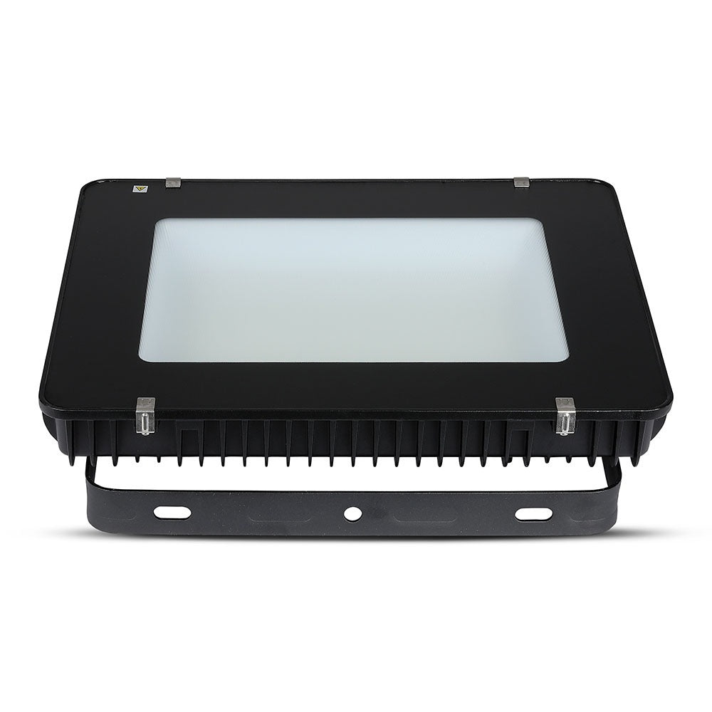 500W Naświetlacz LED SMD / Chip SAMSUNG / Przewód: 3m / Barwa:4000K / Obudowa: Czarna / Wydajność: 120lm/w