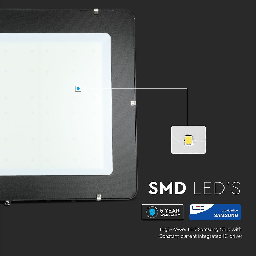 1000W Naświetlacz LED SMD / Chip SAMSUNG / Przewód: 3m / Barwa:4000K / Obudowa: Czarna / Wydajność: 120lm/w