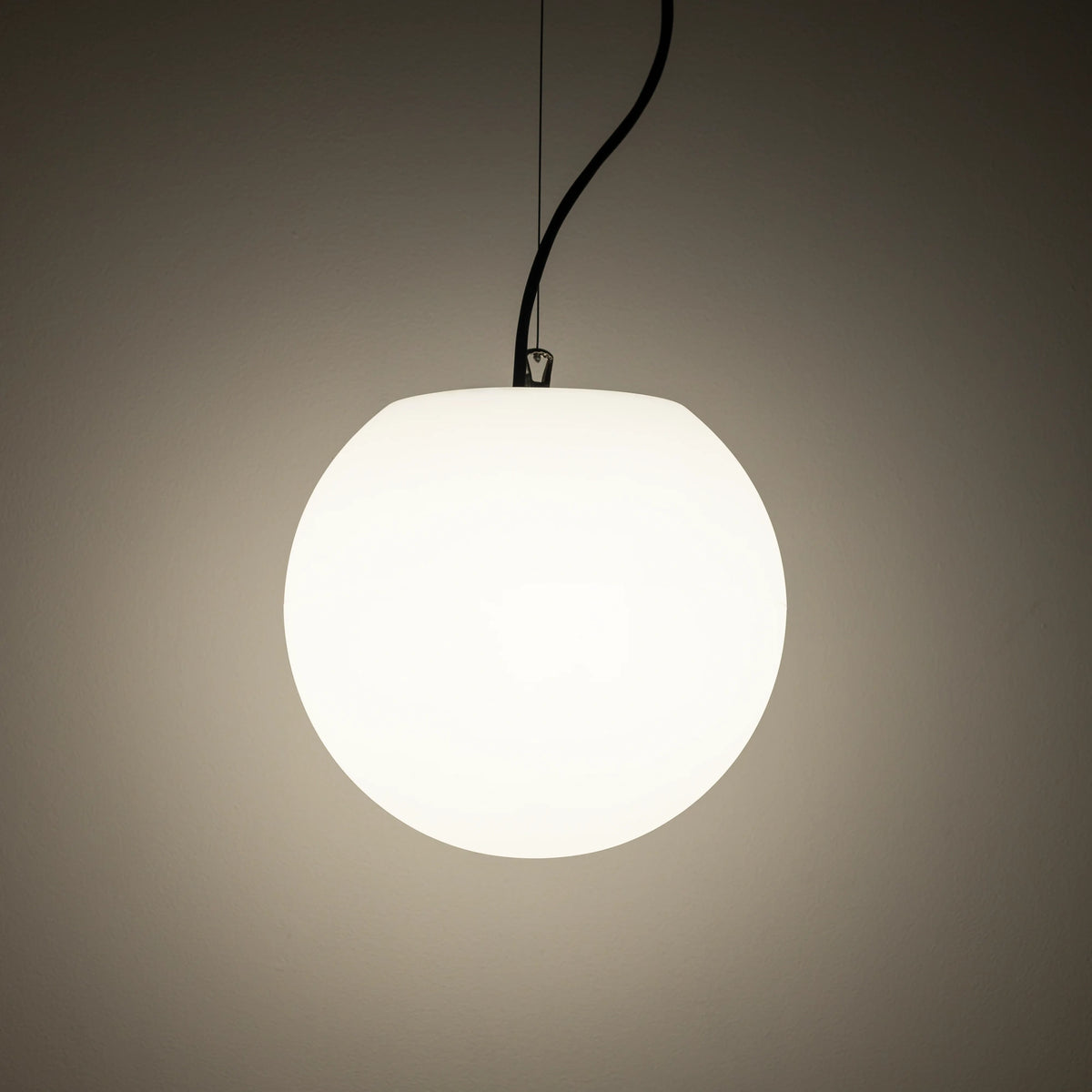 Nowodvorski Lampa wisząca CUMULUS S 25W only LED 50/60Hz IP65 - Tworzywo sztuczne PE - Biały 9751 - lampa włączona