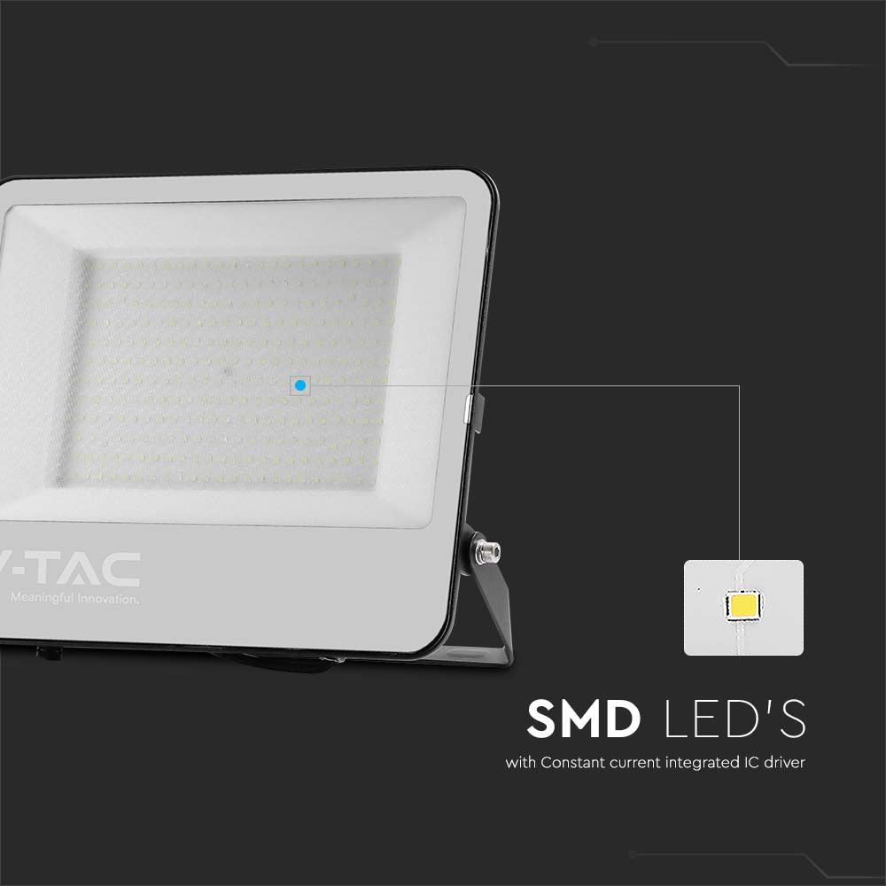 200W Naświetlacz LED SMD / Barwa:4000K / Obudowa: Czarna / Skuteczność 185lm/W