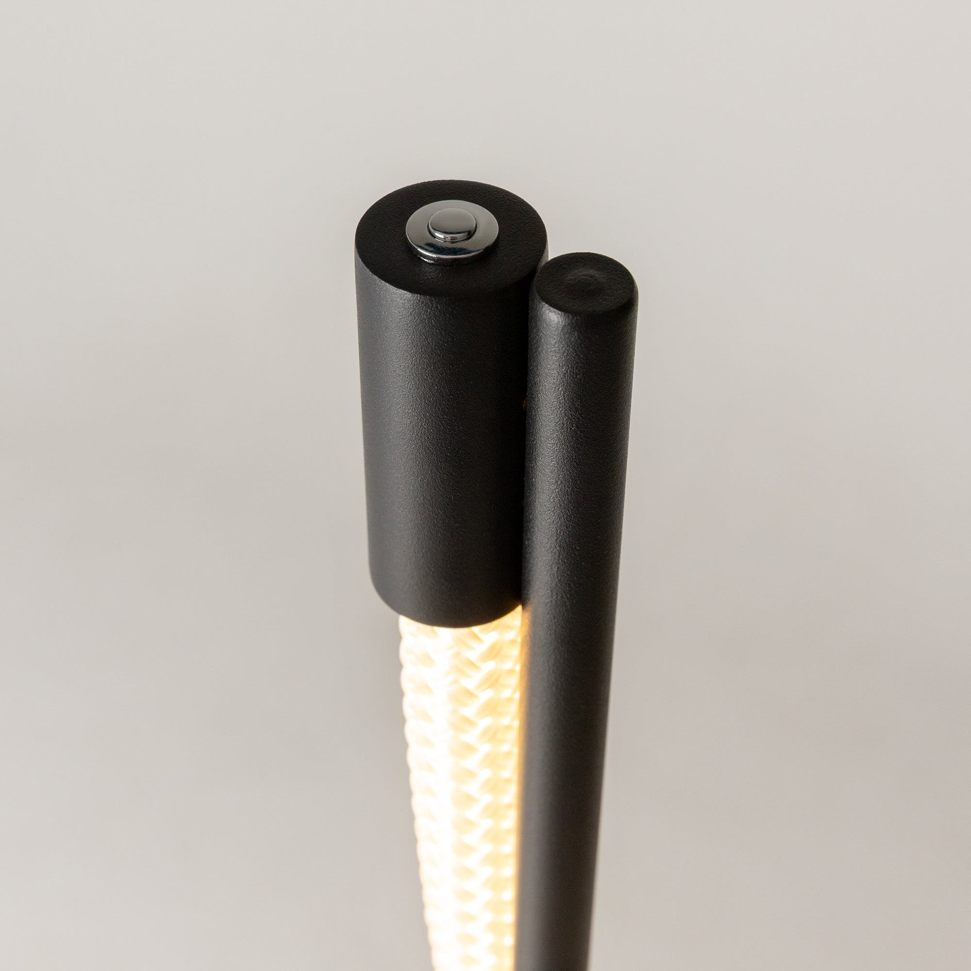 Maytoni Lampa podłogowa Tau - Aluminium - Czarny MOD166FL-L15B3K