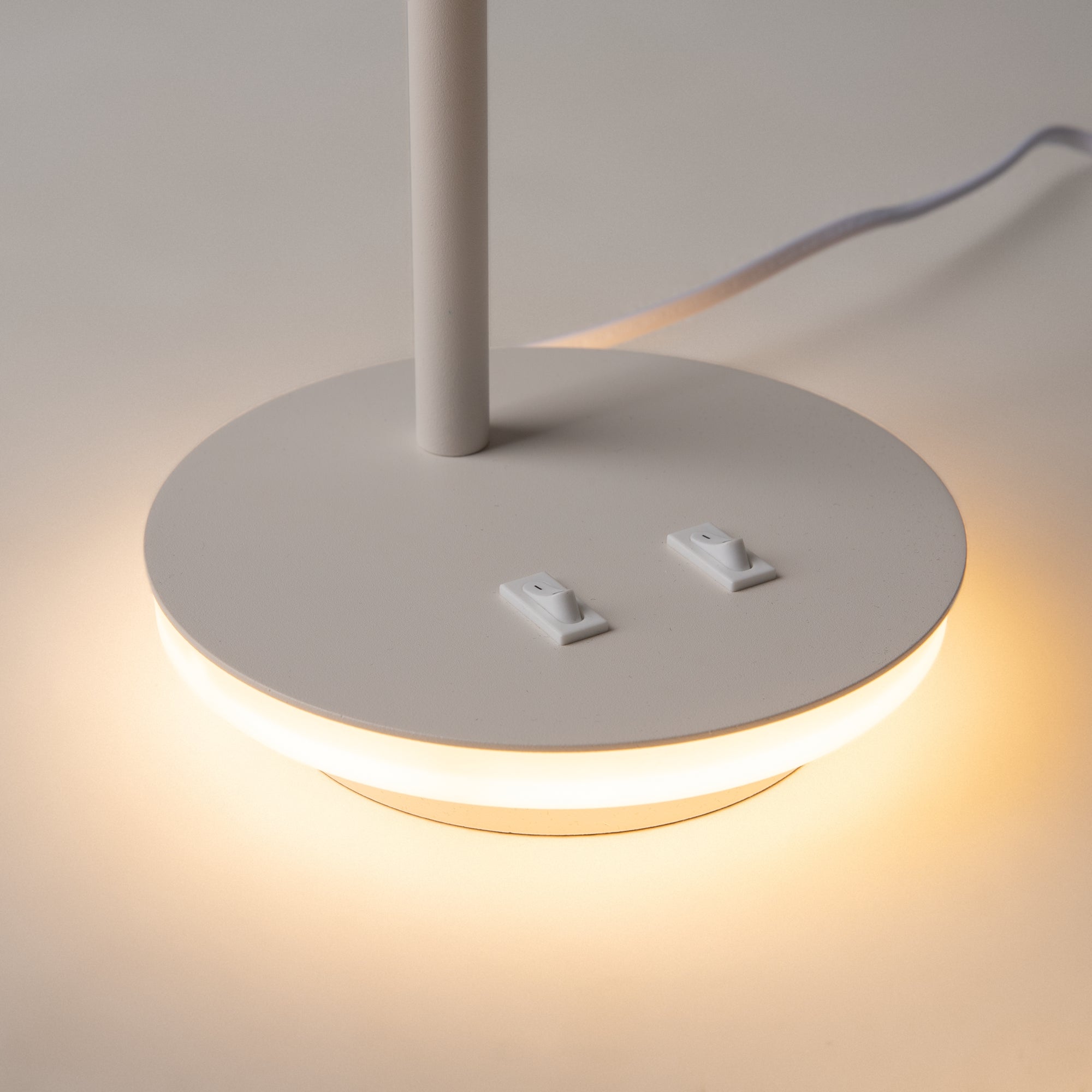 Lampa stołowa Estudo Z010TL-L8W3K