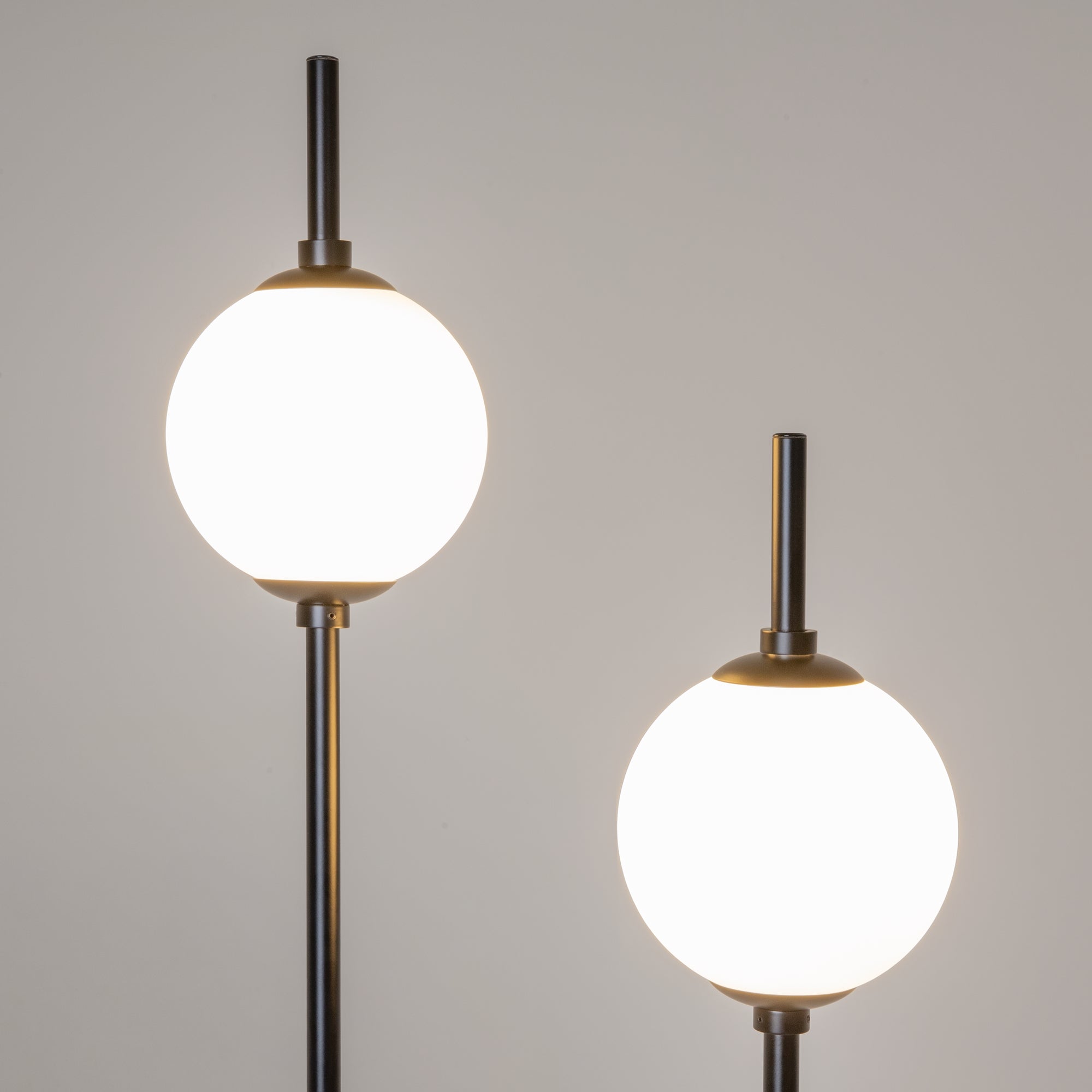 Lampa podłogowa The Sixth Sense Z020FL-L12BK