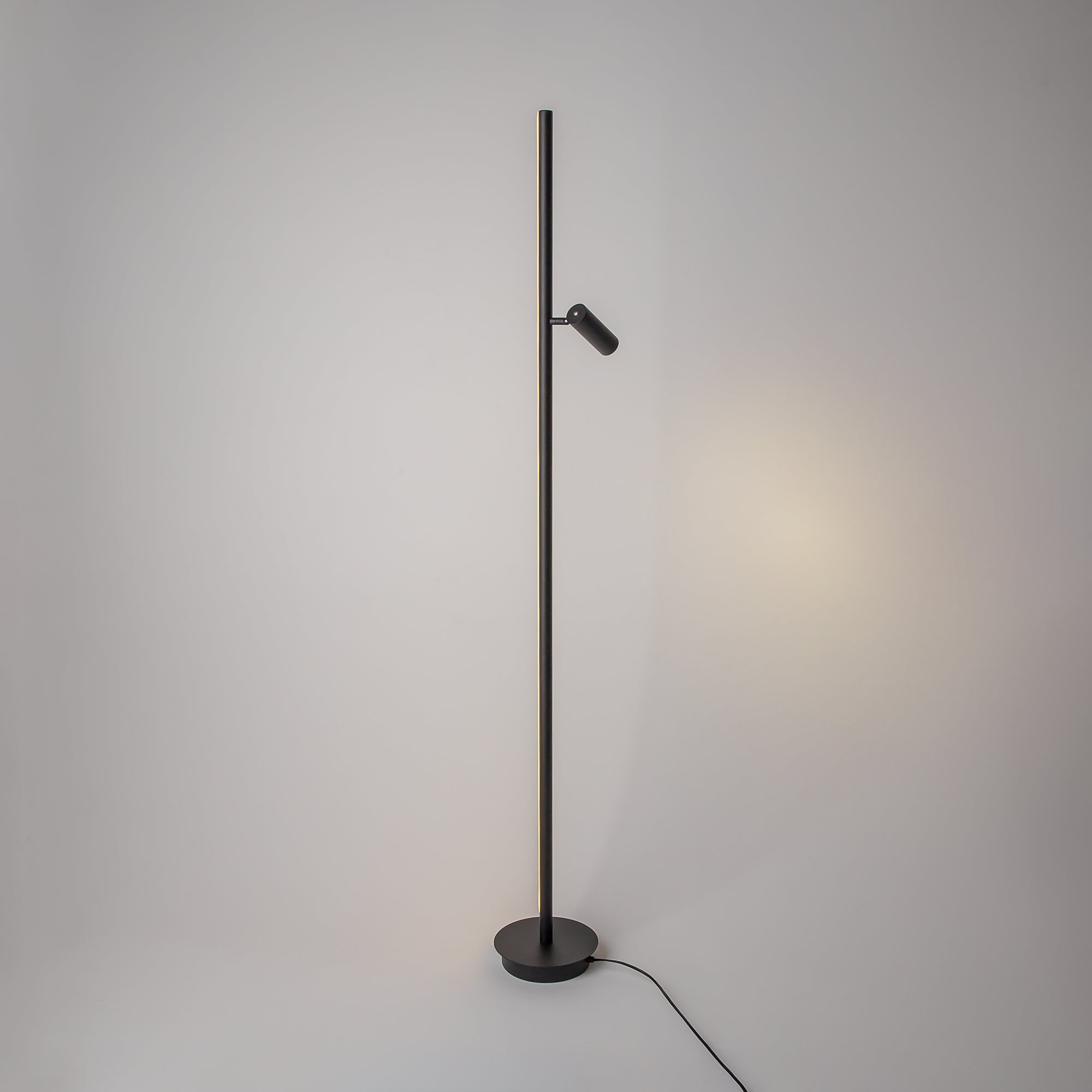 Maytoni Lampa podłogowa Thin - Aluminium - Czarny MOD395FL-L28B3K